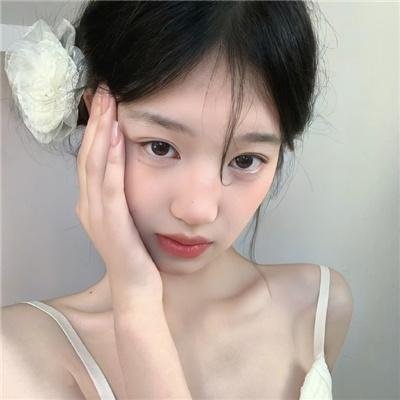 鬼红鞋